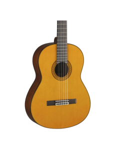 Yamaha C80 classical guitar in natural finish with spruce top, rosewood fingerboard and nylon strings for beginner and student players