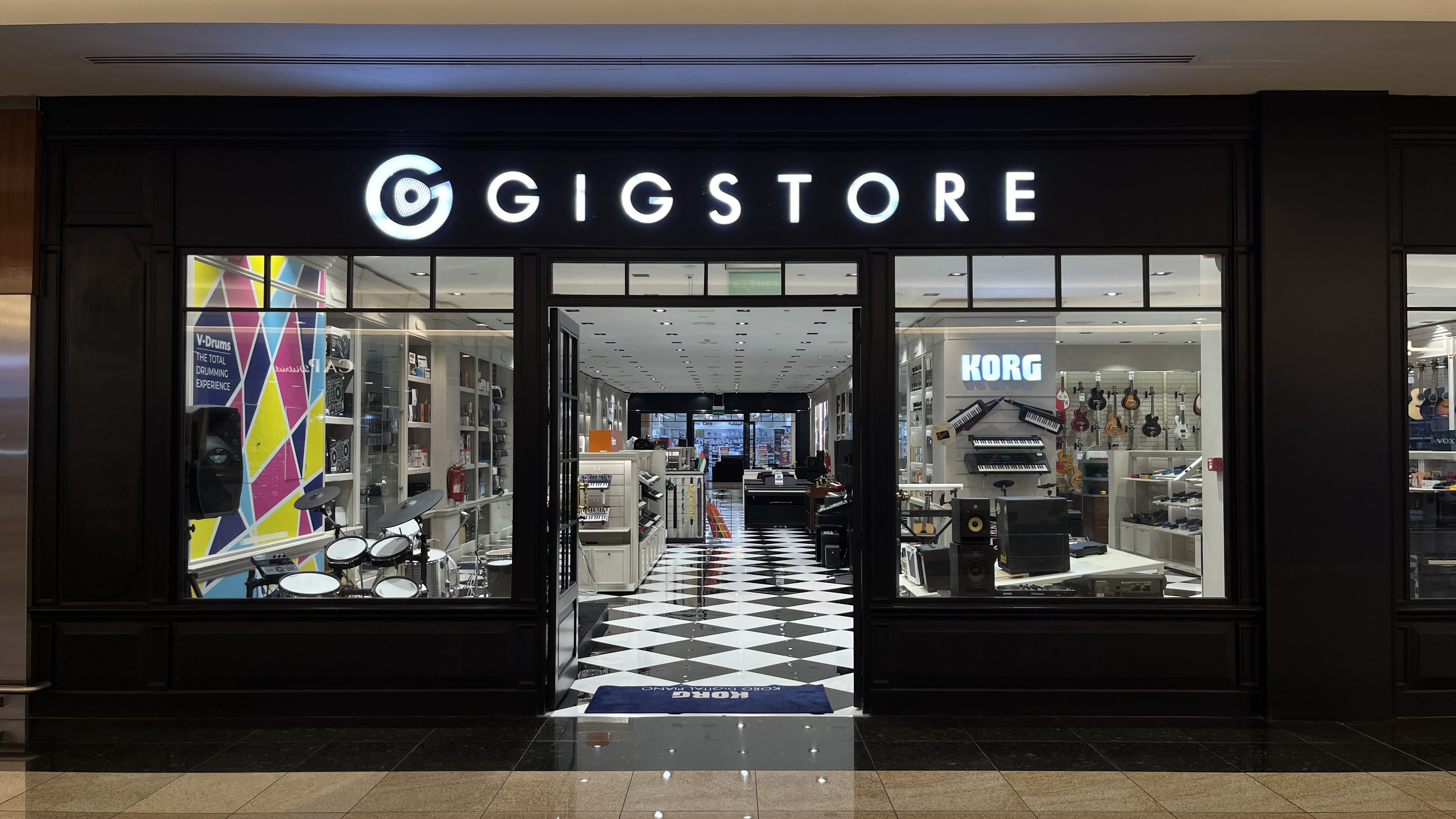 Gigstore Abu Dhabi: Your Go-To Music Store at Dalma Mall